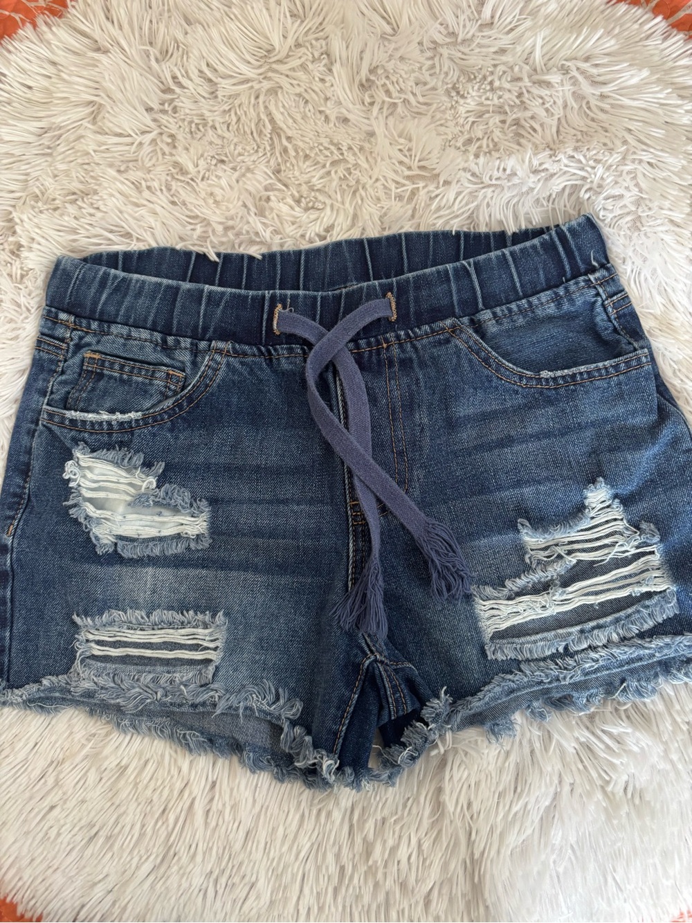 Casual Distressed Denim Drawstring Women’s Shorts - Dark Blue